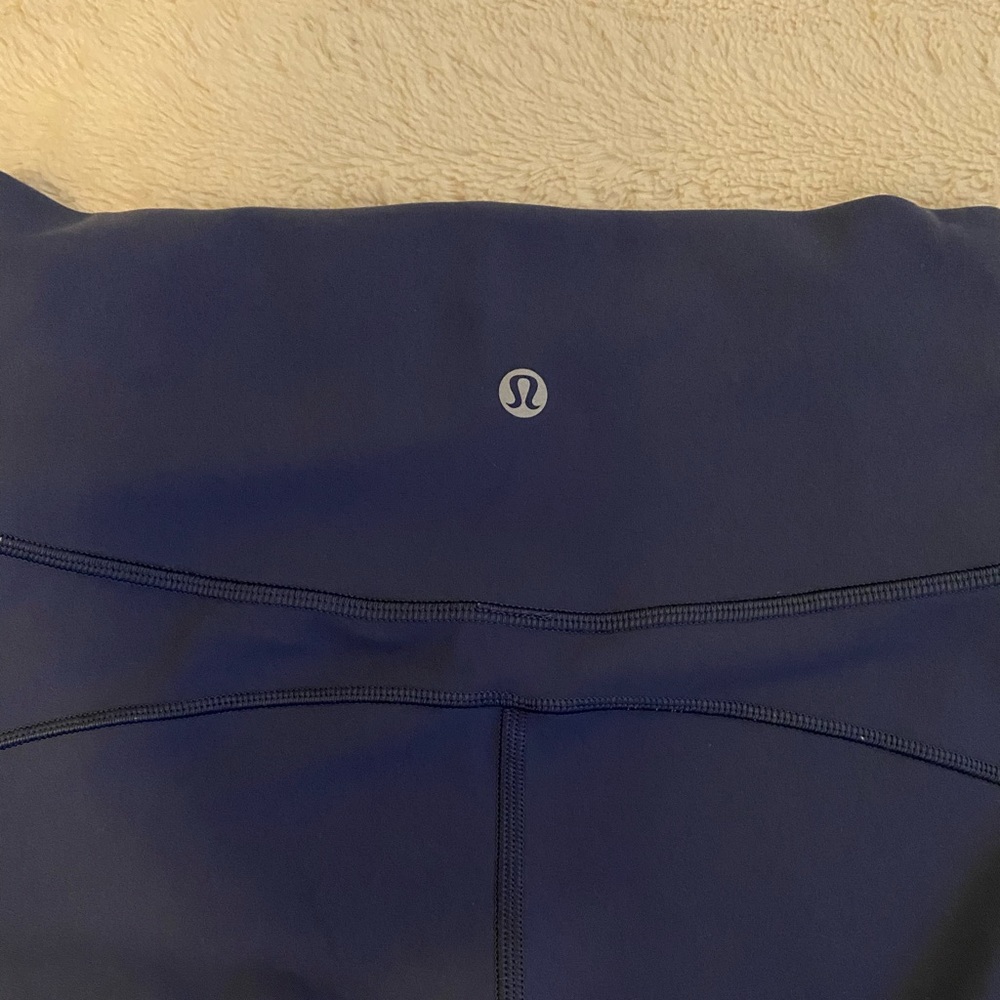 Lululemon in movement 7/8 thunder blue
